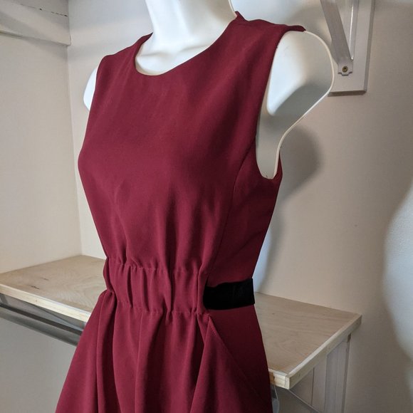 Zaikamoya Dark Red Dress with Black Velvet Sash - Picture 2 of 8